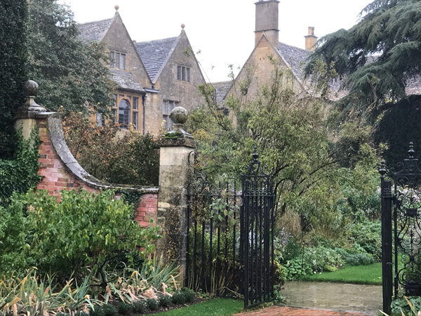 Hidcote Manor Gardens - garden entrance