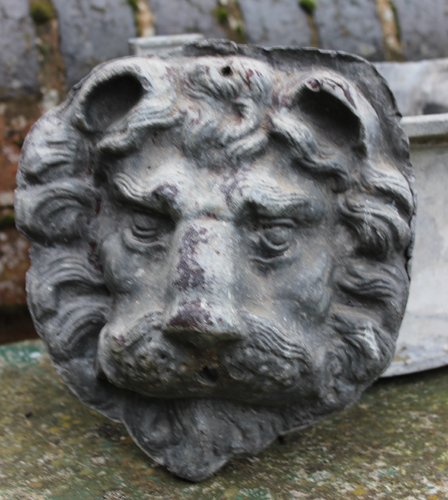 Lion Head for the garden - fountain head