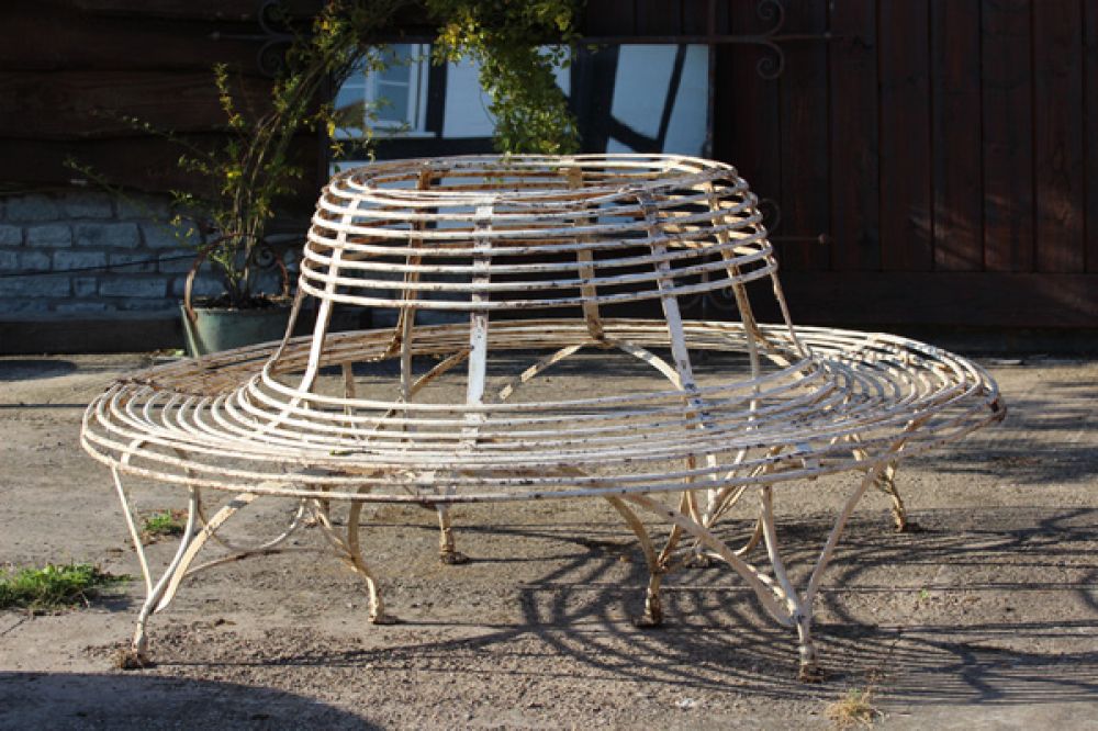 Top Condition Mid 19th C Arras Tree Seat (Stk No.3629)