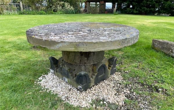 Round Stone Dining Table - 4ft4in