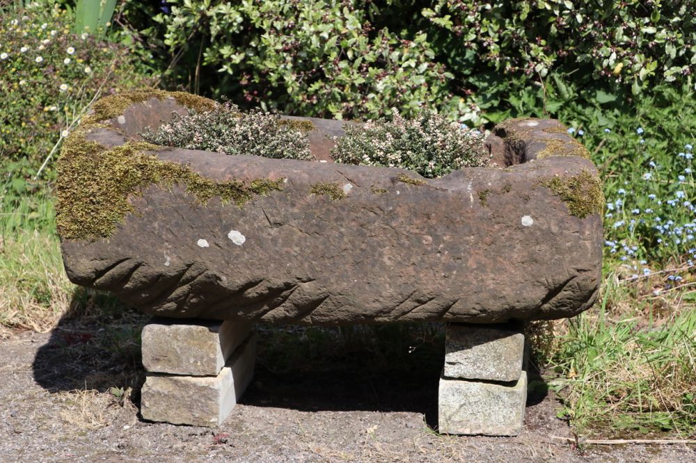 18th Century Sandstone Boulder Trough (Stk No.3766)