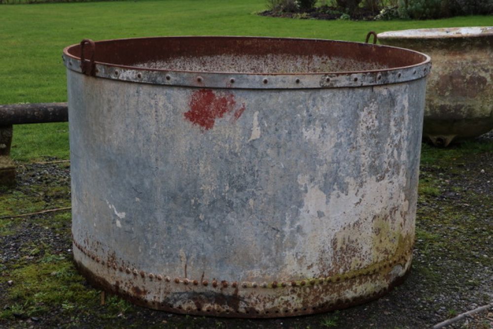 Large Round and Riveted Galvanised Trough (Stk No.3808)