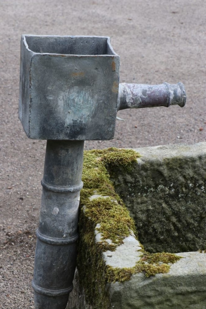 Lead Pump on the Side (Stk No.3780)