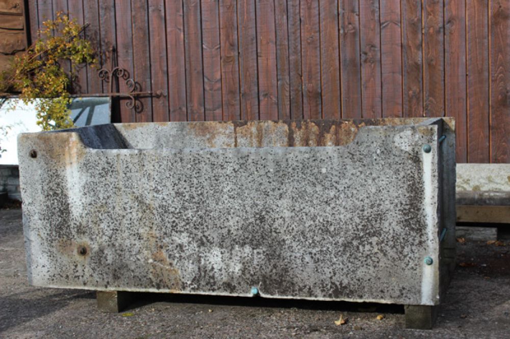 X Large Marble Trough (Stk No.3687)