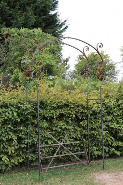 Scrolled Iron Rose Arch - Blacksmith Made (Stk No.3885)