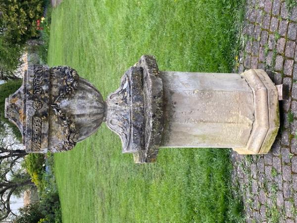 urn